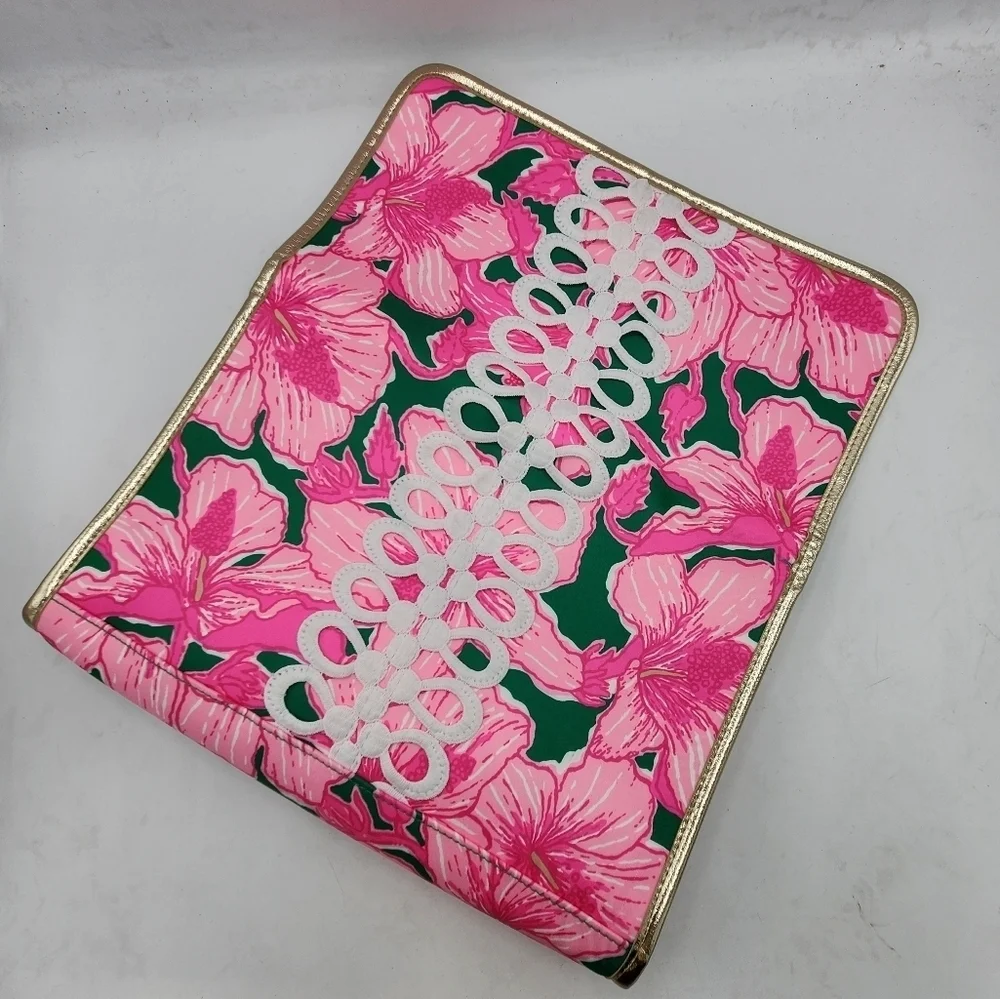 Lilly Pulitzer GWP Envelope Pouch Kelly Green Hibis Kiss
